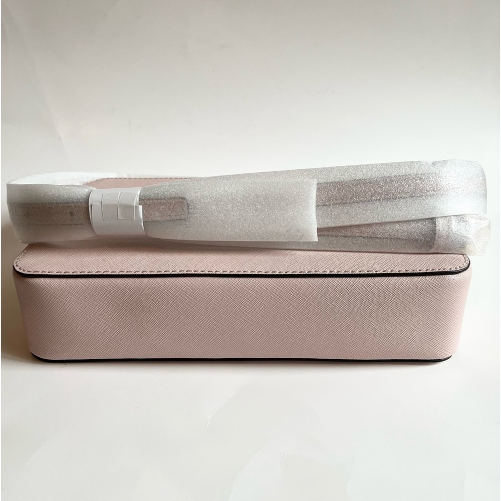 MICHAEL KORS- Jet Set LG Crossbody Bag in Light Pink with MK Print - Picture 6 of 8